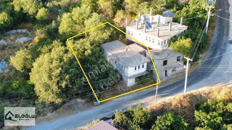 Karamanlarda 193 M2 Arsa İçerisinde Müstakil Ev — fotoğraf 2