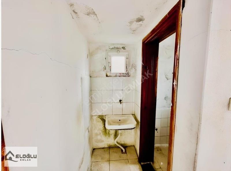 Karamanlarda 193 M2 Arsa İçerisinde Müstakil Ev — fotoğraf 17