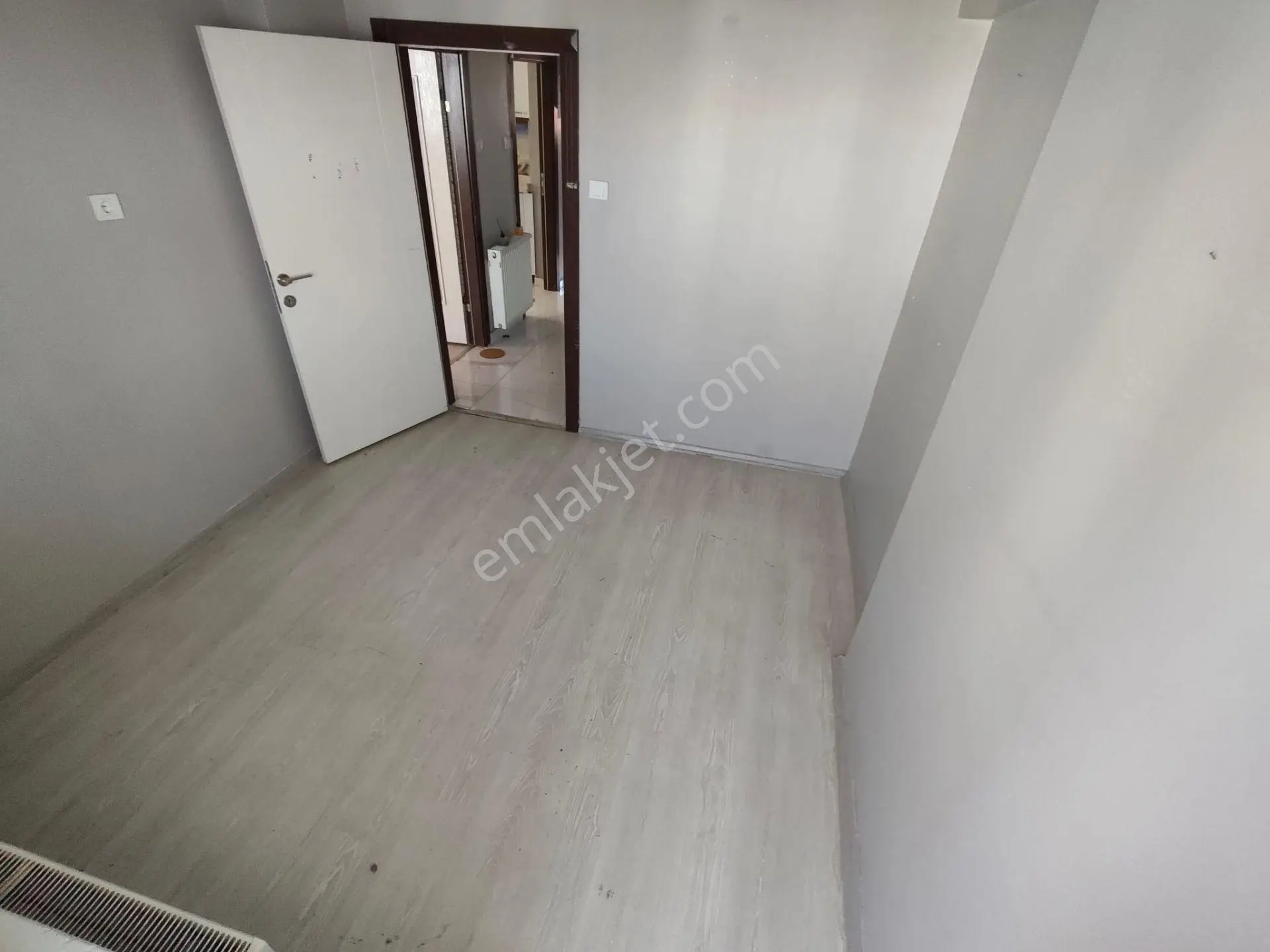 Yılmaz Gayrımenkul'den Andiçen Mahallesi Cadde Üzerinde Full Yapılı Kupon Daire — fotoğraf 13