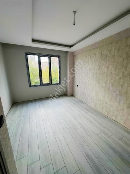 Viva"dan Bağcılar Bölgesi Satılık 2+1 Daire — fotoğraf 2