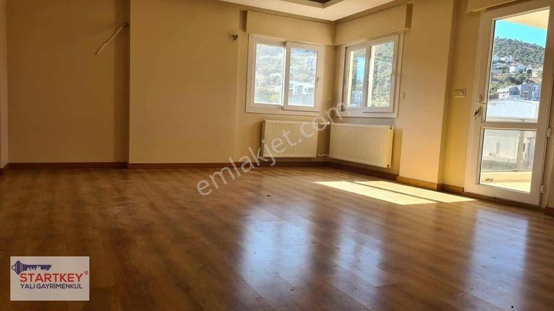 Güzelbahçe Yelki'de Site İçinde 3+1 Satılık Daire — fotoğraf 19