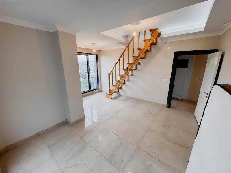 Karataş İnşaat`tan Satılık Avlu Avm Dibi Sıfır Dublex Acilll — fotoğraf 4