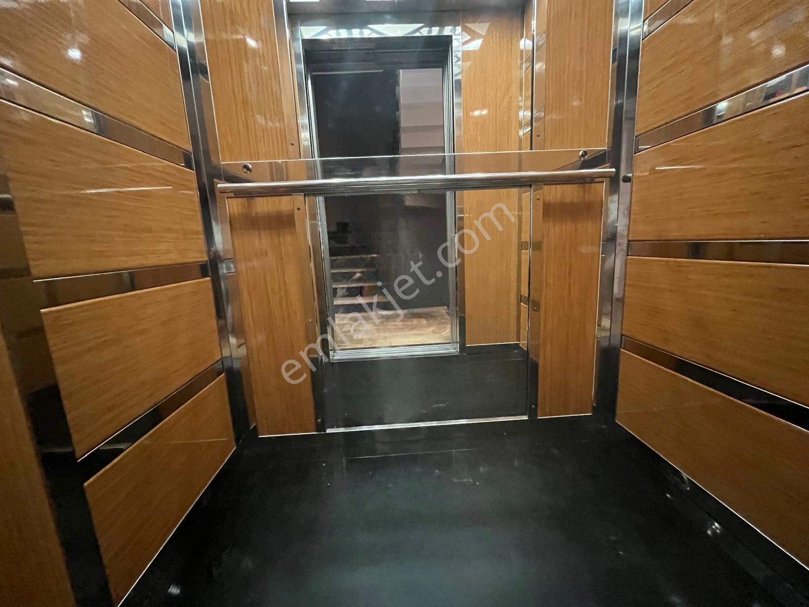 Çekmeköy Mehmetakif Metroya Yürüme Mesafesi Arakat 1+1 Satılık — fotoğraf 21