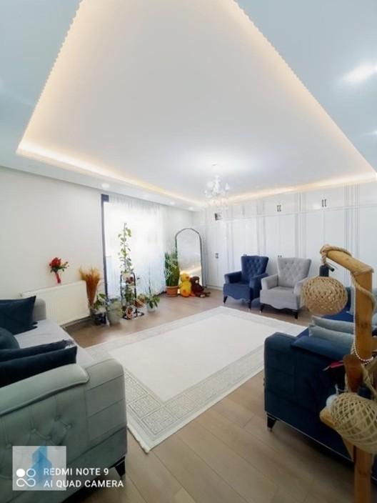 Bağcılar Çınar Da Satılık 3+1, 130 M2 Yeni Daire , Metroya Yakın — fotoğraf 2