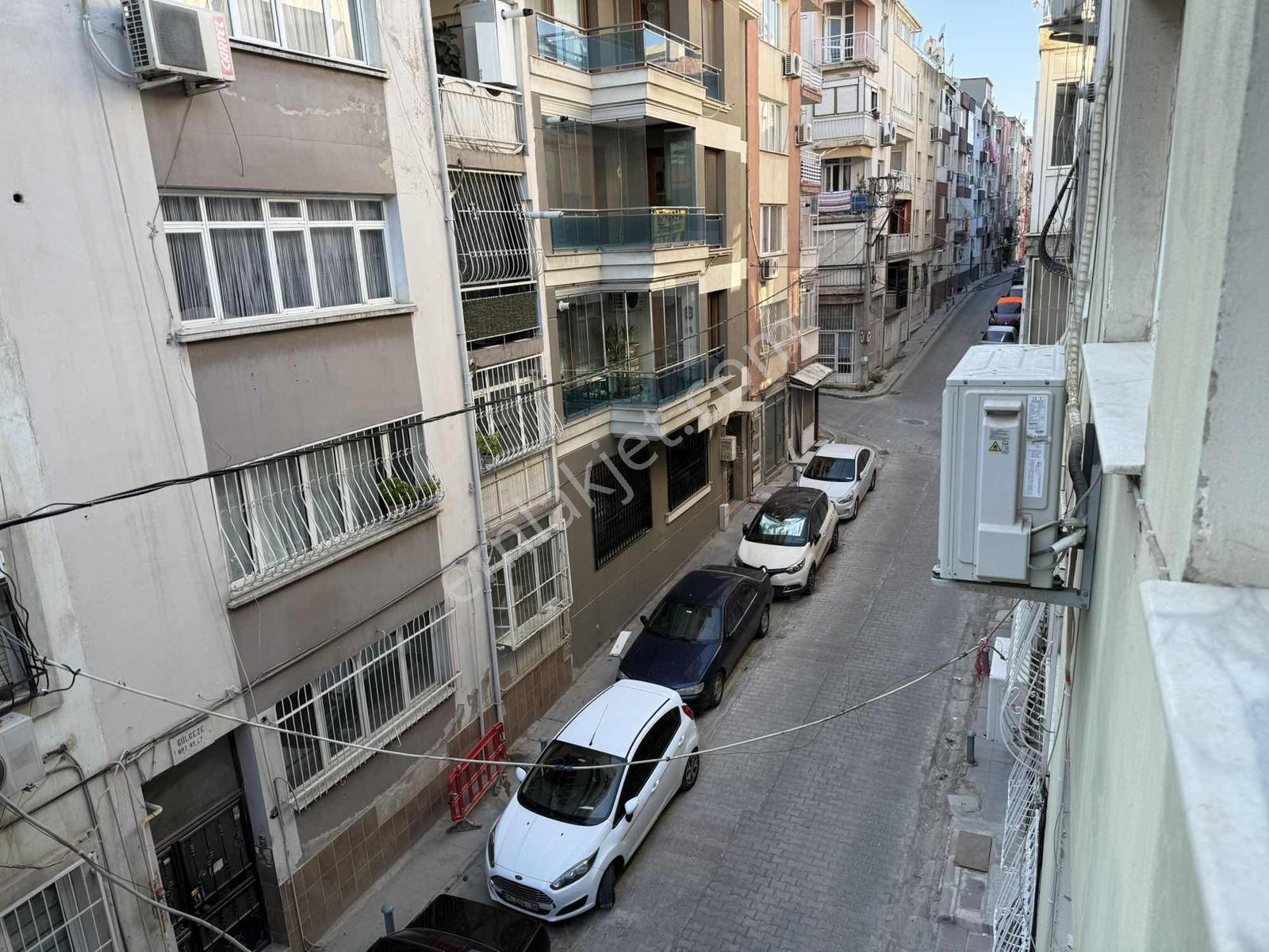 Merkezi Konumda, Metroya Adım Mesafesinde, 120 M² Ferah Arakat — fotoğraf 7