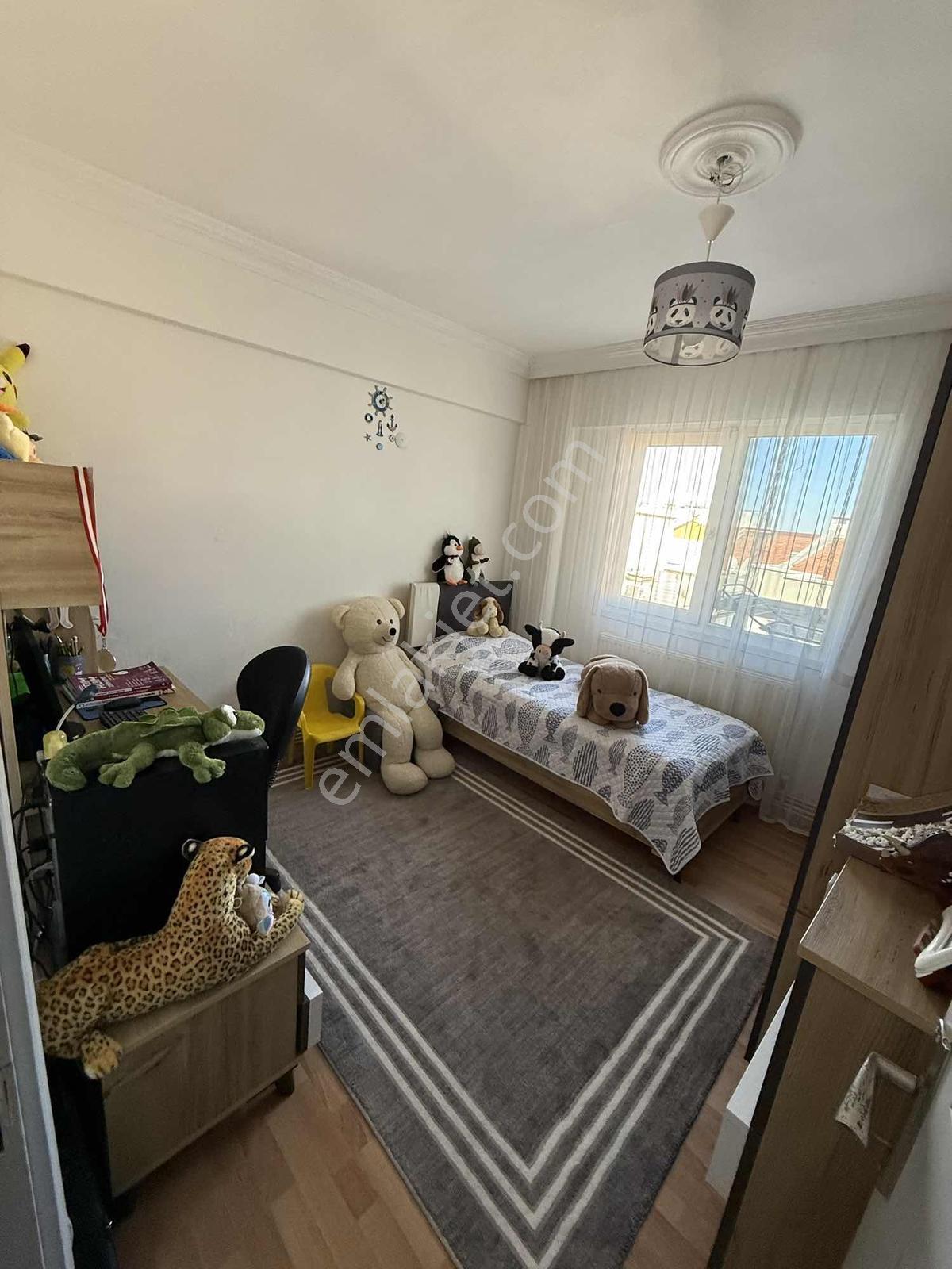 Merkezi Konumda, Metroya Adım Mesafesinde, 120 M² Ferah Arakat — fotoğraf 18