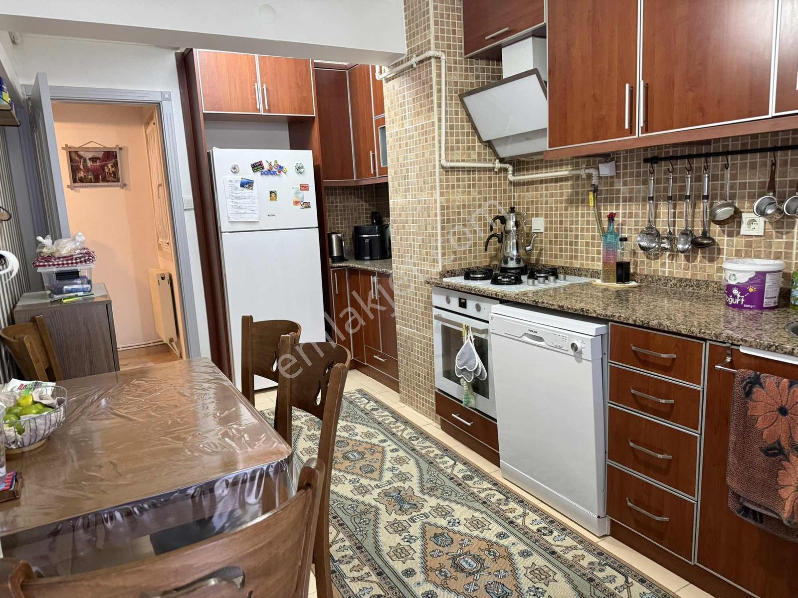 Merkezi Konumda, Metroya Adım Mesafesinde, 120 M² Ferah Arakat — fotoğraf 27