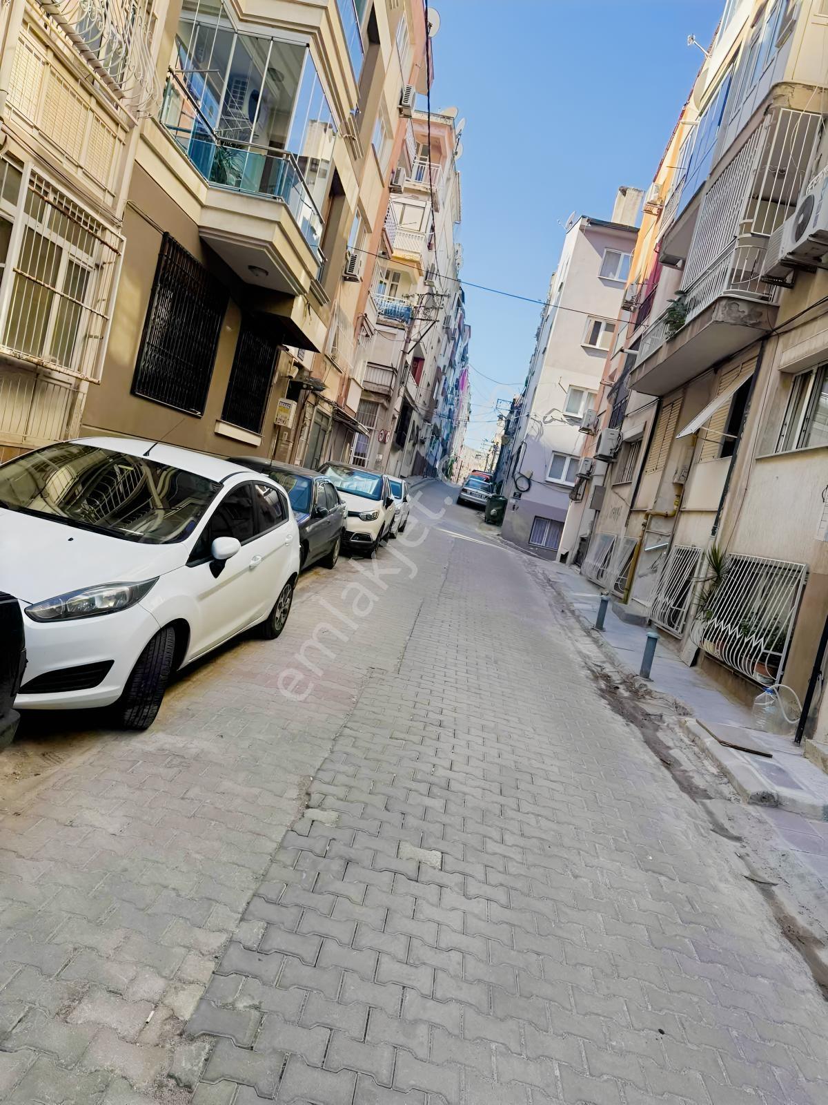 Merkezi Konumda, Metroya Adım Mesafesinde, 120 M² Ferah Arakat — fotoğraf 33