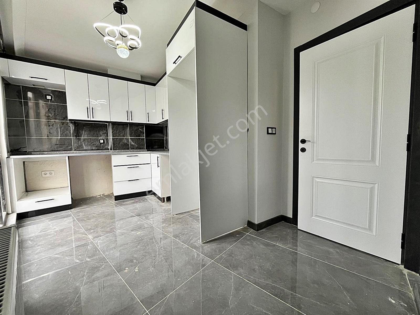 Araç Takaslı İskanlı Merkezi Konum Sıfır Satılık 2+1 Daire!!! — fotoğraf 24