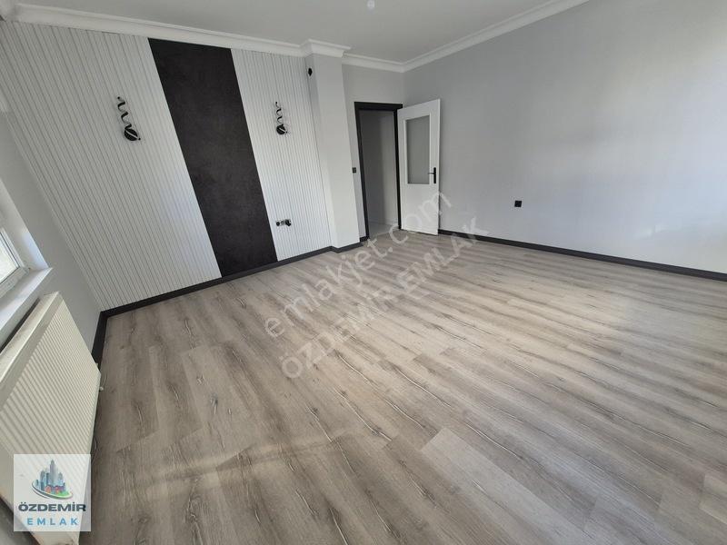 Hayallerinizdeki Ev Burada! Geniş,şık Ve Aydınlık Daire Satışta! — fotoğraf 10