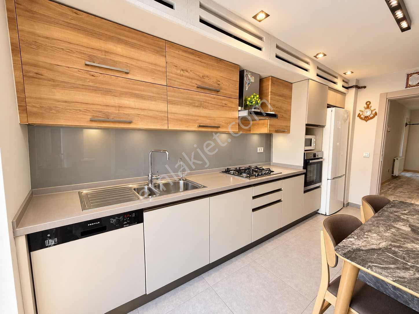 Doğalgazlı Ödüllü Site Katta 2+1 — fotoğraf 9
