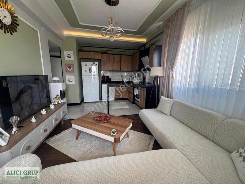 Lüks İşcilikli Hasarsız Önü Açık Geniş Oturum 1+1 Daire — fotoğraf 2