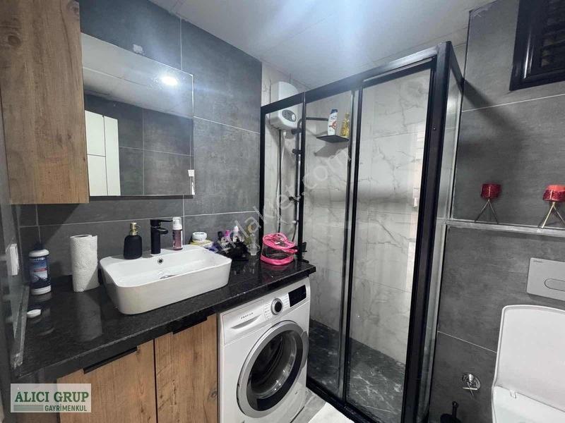 Lüks İşcilikli Hasarsız Önü Açık Geniş Oturum 1+1 Daire — fotoğraf 10