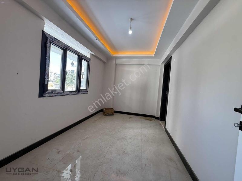 Uygan'dan Muratbey Mah. 3+1 110 M² Müstakil Tadında Lüx Daire — fotoğraf 18