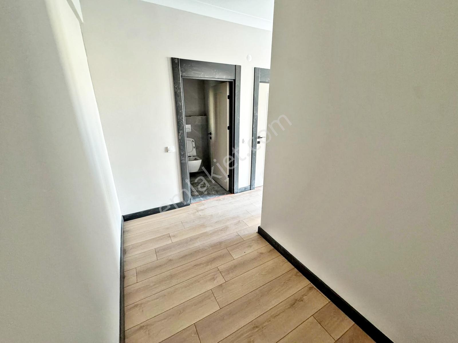 Veranka İnvesten Ovaprime'da Acil Satılık Sıfır 4+1 Site Dairesi — fotoğraf 9