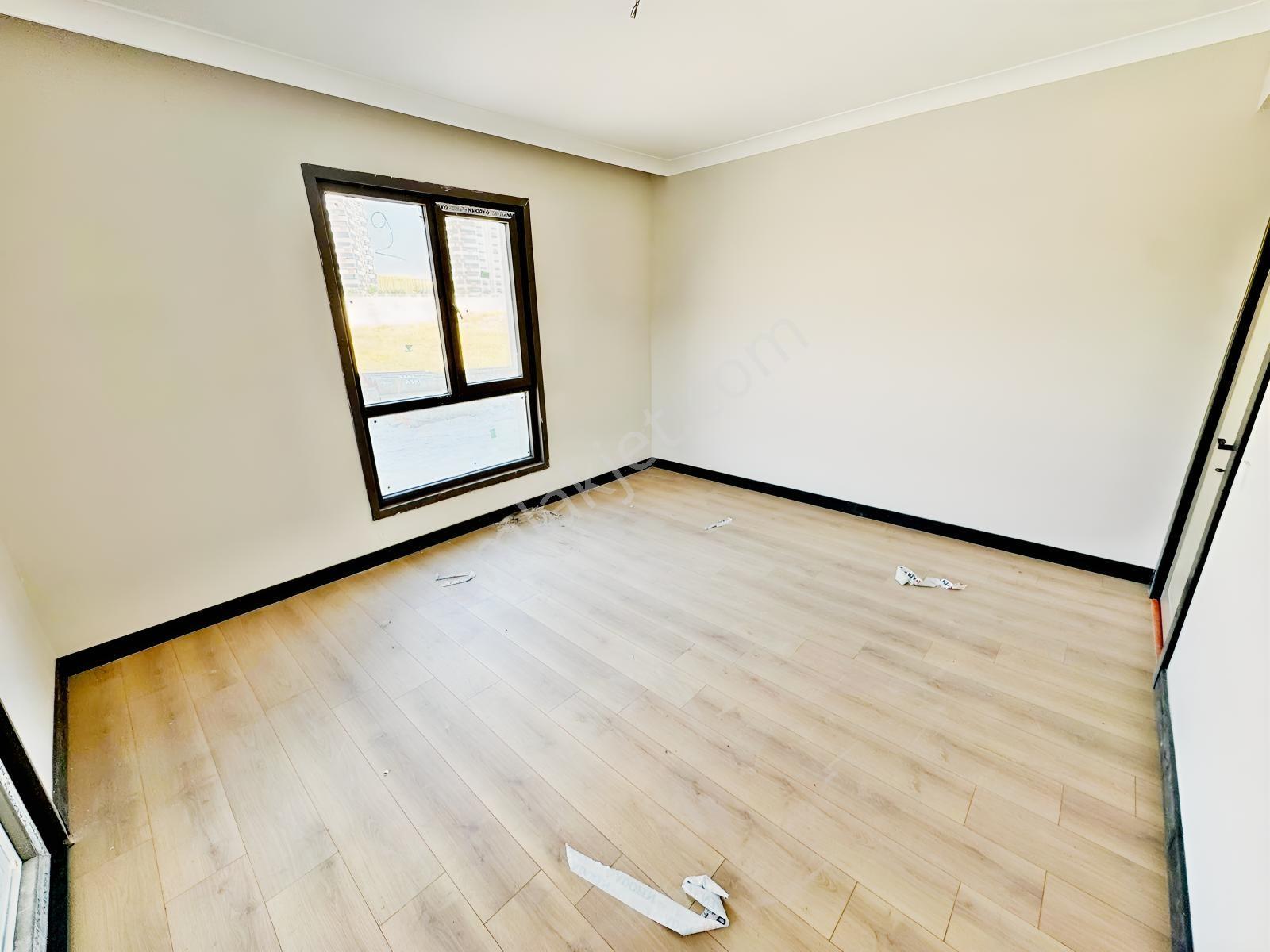 Veranka İnvesten Ovaprime'da Acil Satılık Sıfır 4+1 Site Dairesi — fotoğraf 16