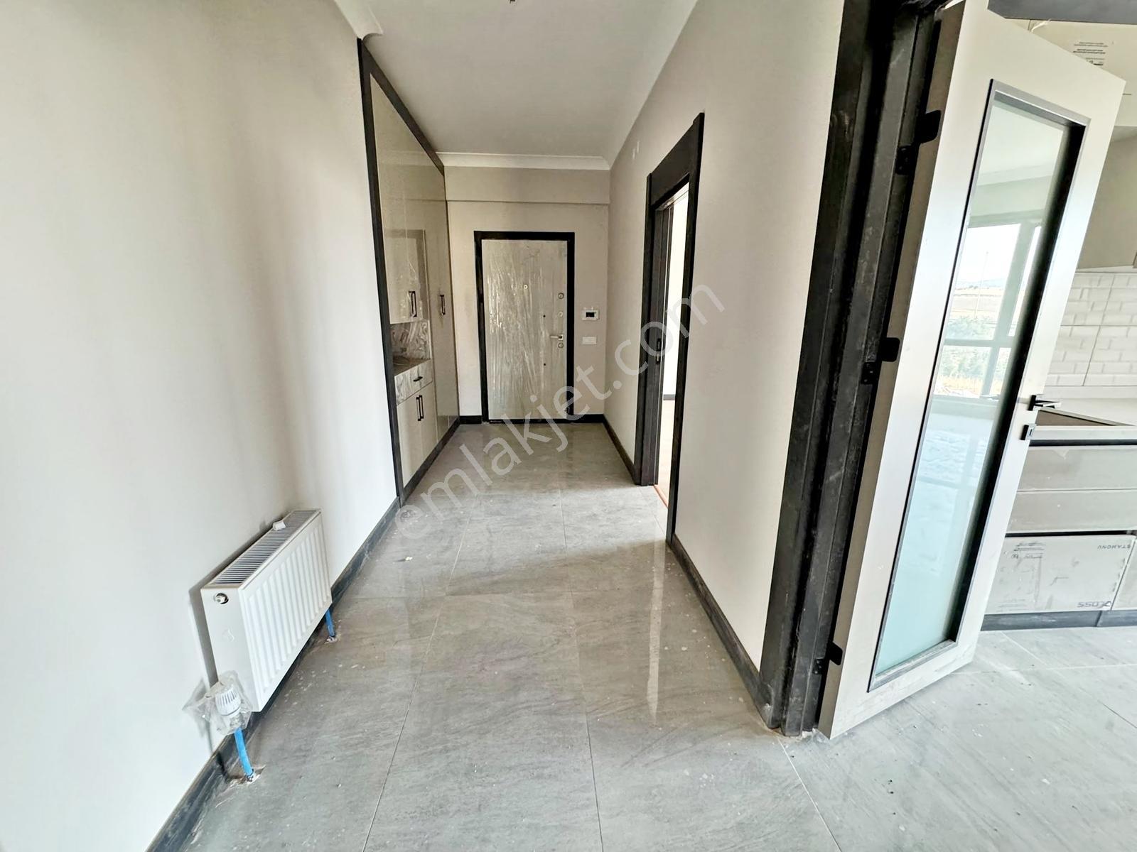 Veranka İnvesten Ovaprime'da Acil Satılık Sıfır 4+1 Site Dairesi — fotoğraf 17