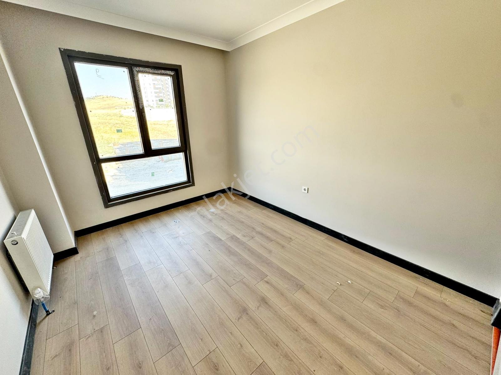 Veranka İnvesten Ovaprime'da Acil Satılık Sıfır 4+1 Site Dairesi — fotoğraf 25