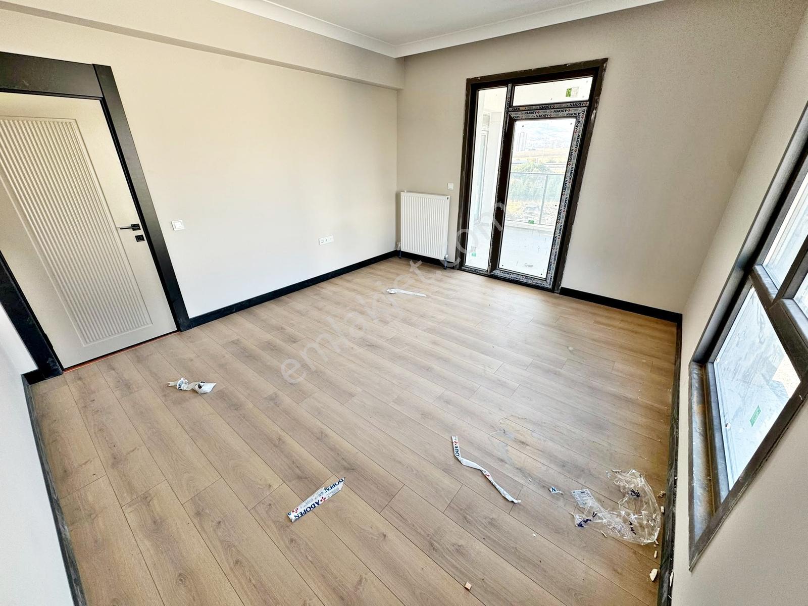 Veranka İnvesten Ovaprime'da Acil Satılık Sıfır 4+1 Site Dairesi — fotoğraf 35