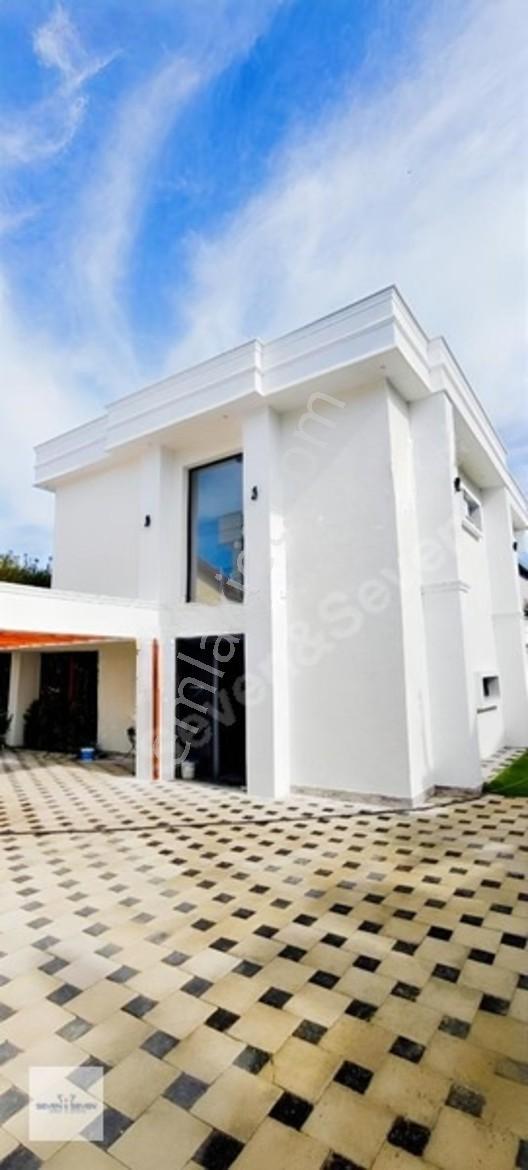 Kuşadası Kadınlar Denizi 2 Adet 4+1 Aidatsız Villamız Satışta — fotoğraf 6