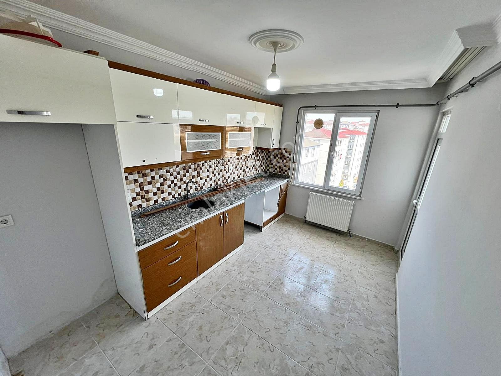 Az-er Yapı'dan Ebeveyn Banyolu İskanlı Kombili Satılık 3+1!!! — fotoğraf 7