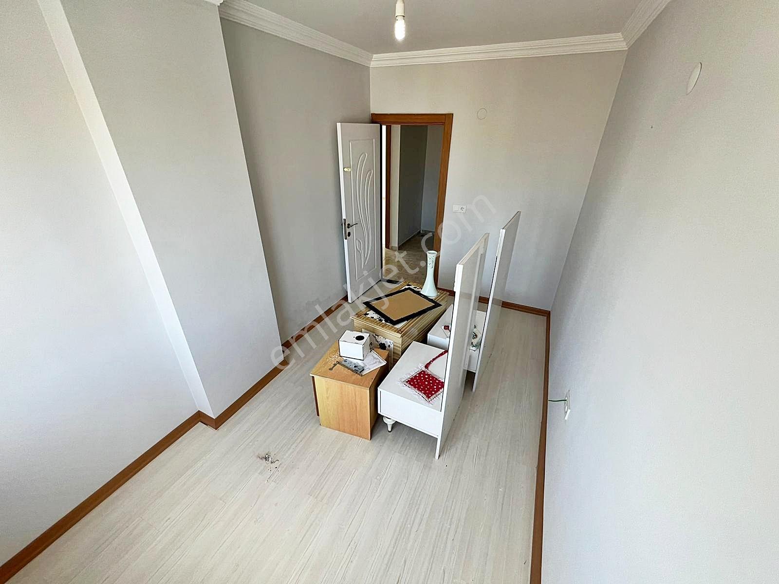 Az-er Yapı'dan Ebeveyn Banyolu İskanlı Kombili Satılık 3+1!!! — fotoğraf 19