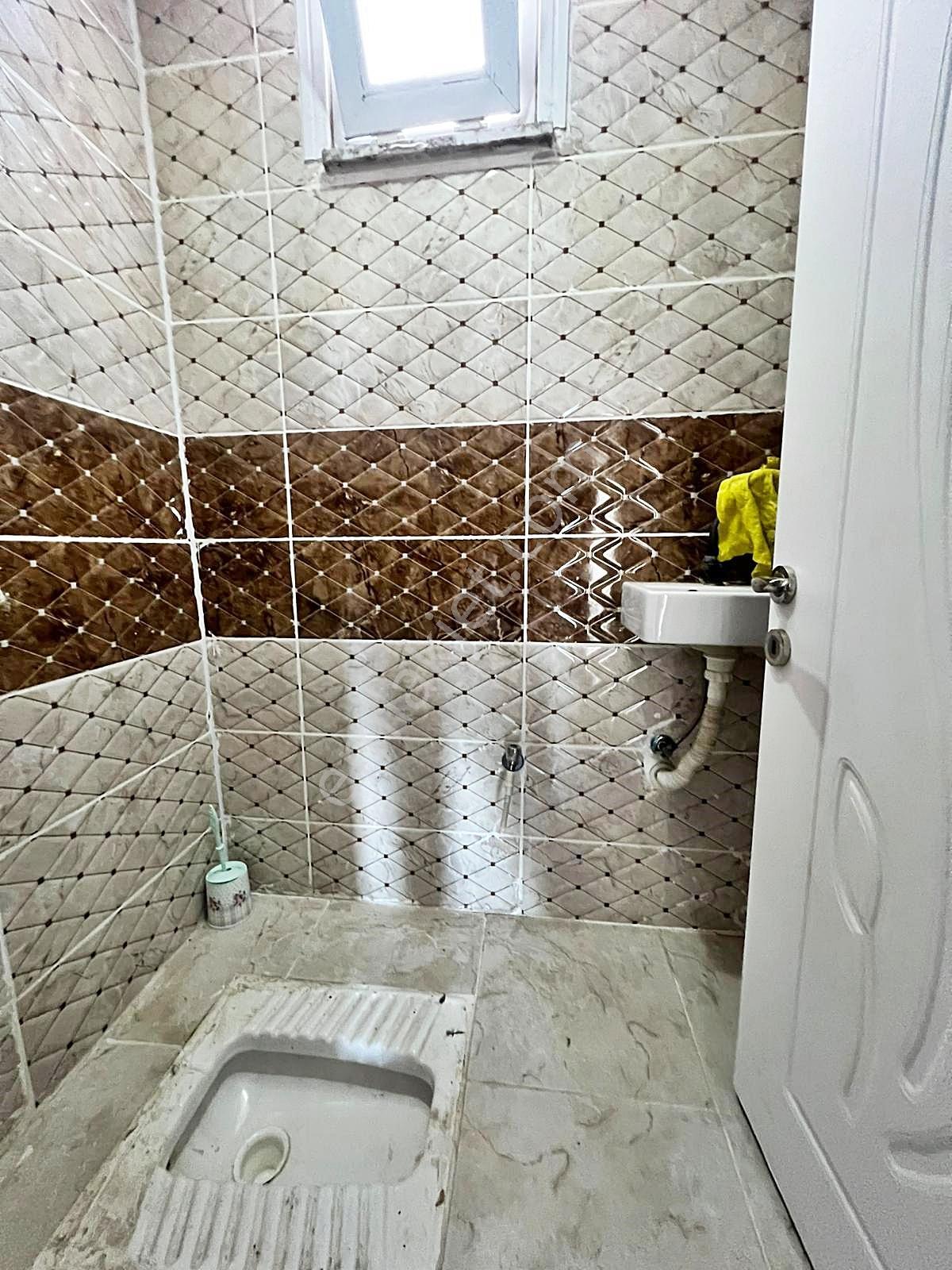 Az-er Yapı'dan Ebeveyn Banyolu İskanlı Kombili Satılık 3+1!!! — fotoğraf 23