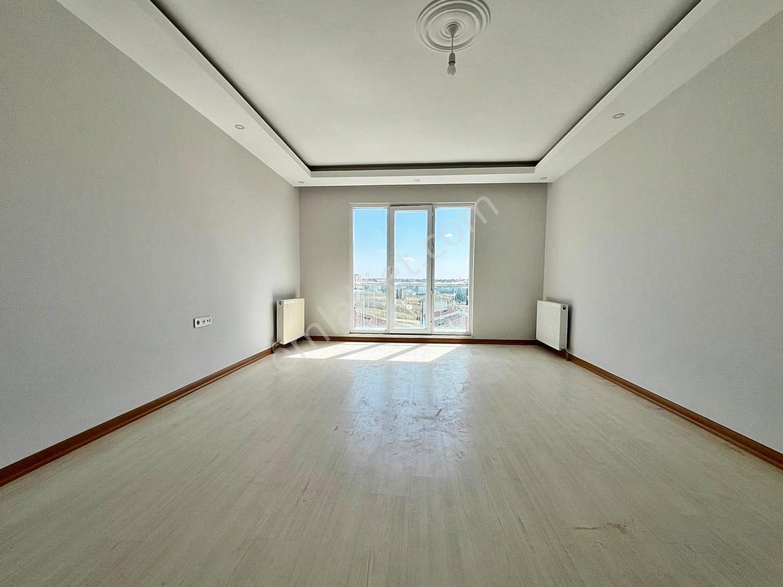 Az-er Yapı'dan Ebeveyn Banyolu İskanlı Kombili Satılık 3+1!!! — fotoğraf 30