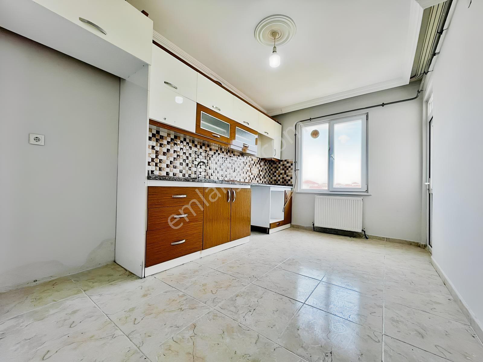 Az-er Yapı'dan Ebeveyn Banyolu İskanlı Kombili Satılık 3+1!!! — fotoğraf 32