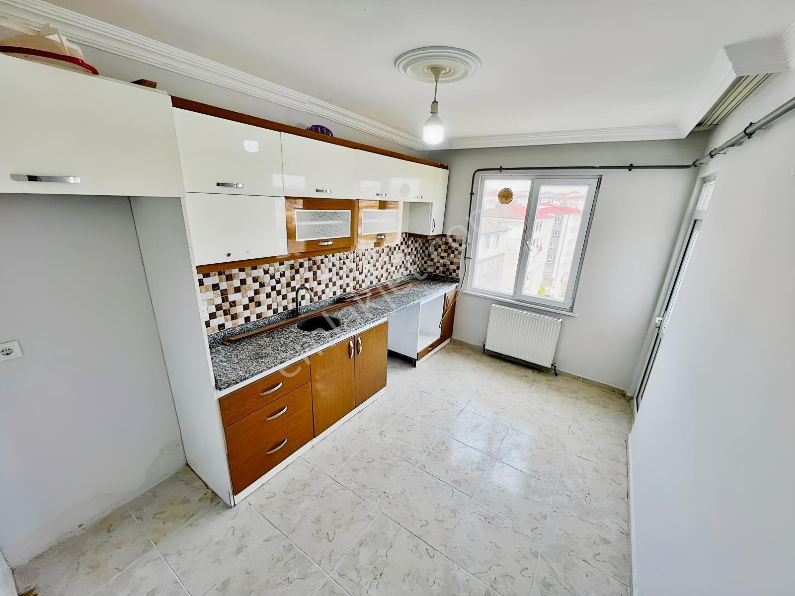 Az-er Yapı'dan Ebeveyn Banyolu İskanlı Kombili Satılık 3+1!!! — fotoğraf 33
