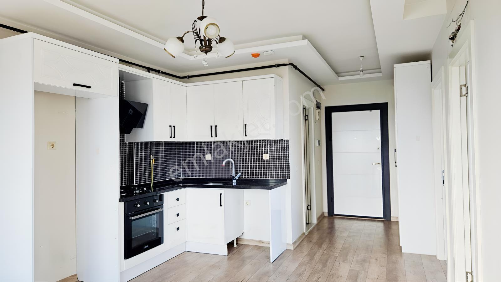 Remax Palm'den Üniversite Hastanesi Yakınında Satılık 2+1 Daire — fotoğraf 5