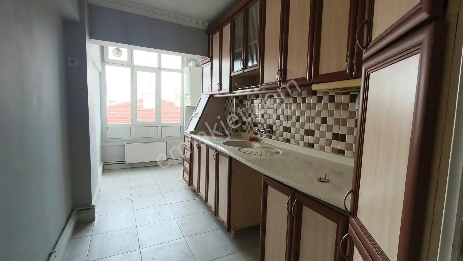 Sincan Kaymakamlığa Yakın 3+1 Satılık Ara Kat Daire — fotoğraf 7