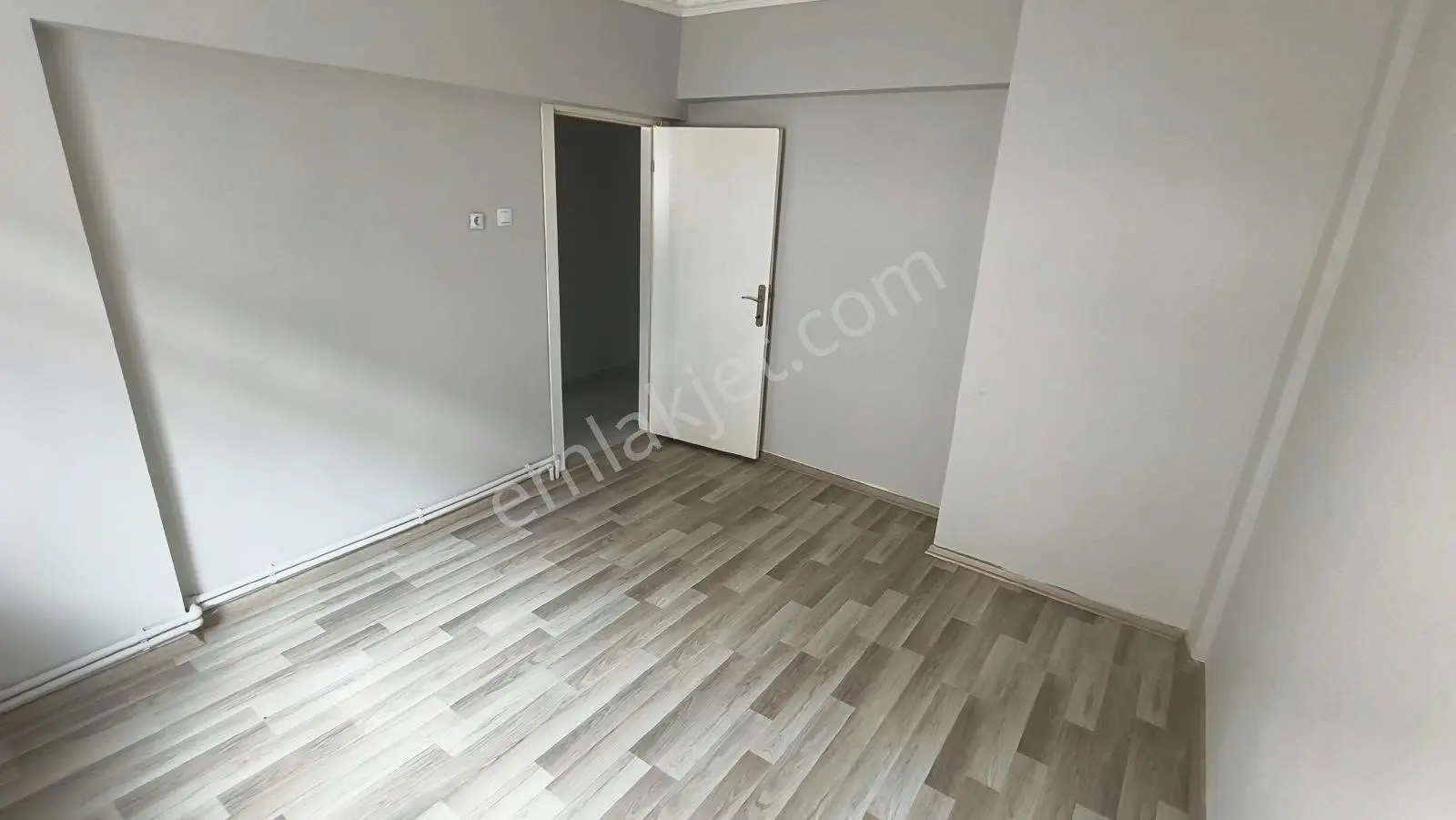 Sincan Kaymakamlığa Yakın 3+1 Satılık Ara Kat Daire — fotoğraf 28