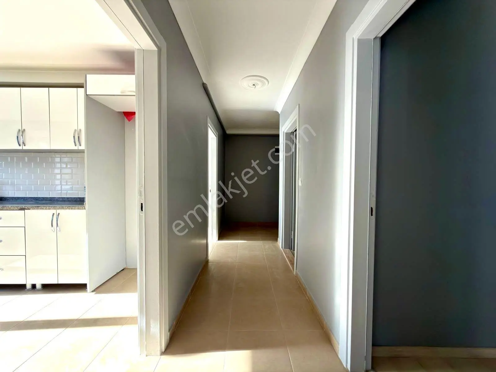 Referans'tan Altınkum'da Ön Cephe Ayrı Mutfak Asansörlü 2+1 Daire — fotoğraf 26