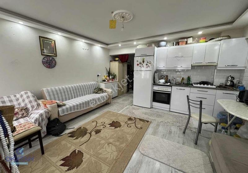 Yatırıma Uygun/Oturmaya Hazır - Karaali'De 3. Kat Asansörlü 1+1