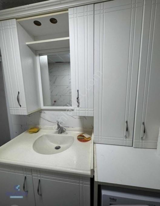 Yatırıma Uygun/oturmaya Hazır - Karaali'de 3. Kat Asansörlü 1+1 — fotoğraf 6
