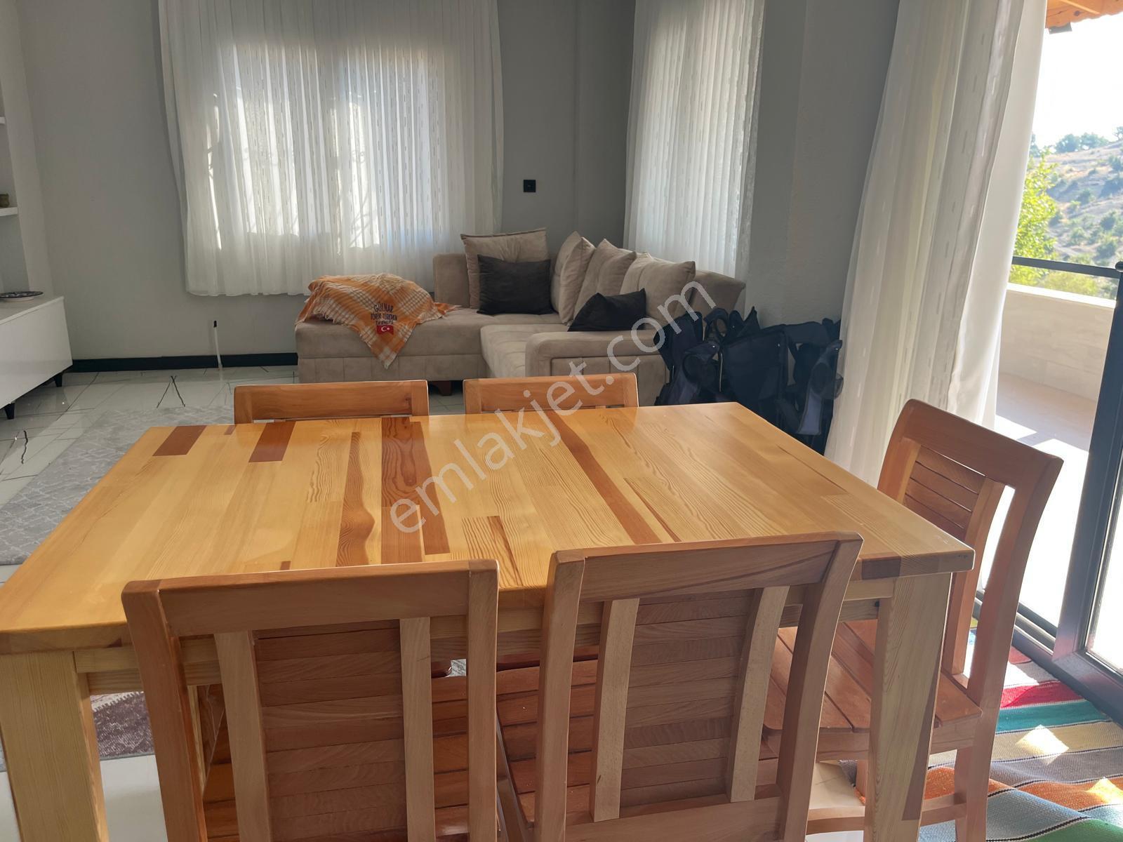 Beykent Gayrimenkulden Gülnar Kayrak Yaylasında Silifkeye 30 Dakika Mesfede Lüks Yazlık — fotoğraf 11