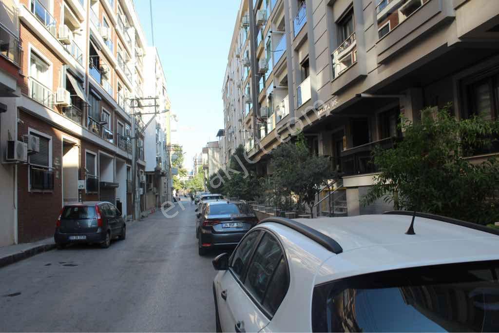 Şemiklerde Satılık Lüks 2+1 — fotoğraf 4