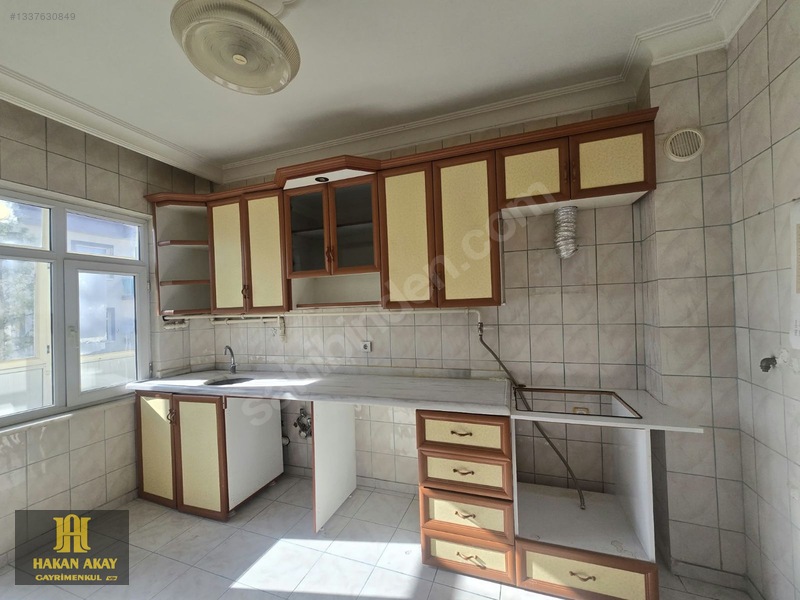 Hakan Akay Gayrimenkulden Satilik 2+1daire — fotoğraf 17
