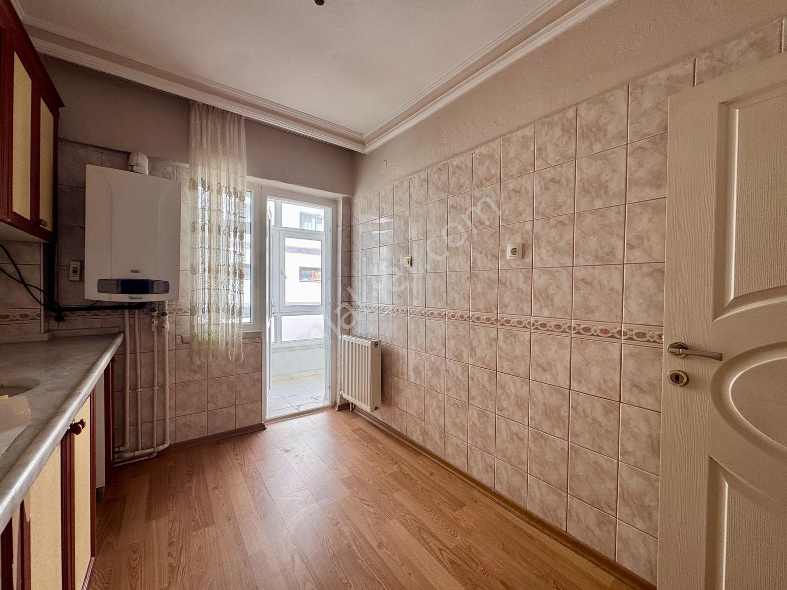 Göktaş'tan█ Okullar Bölgesinde Y.giriş 3+1 Masrafsız Daire — fotoğraf 3