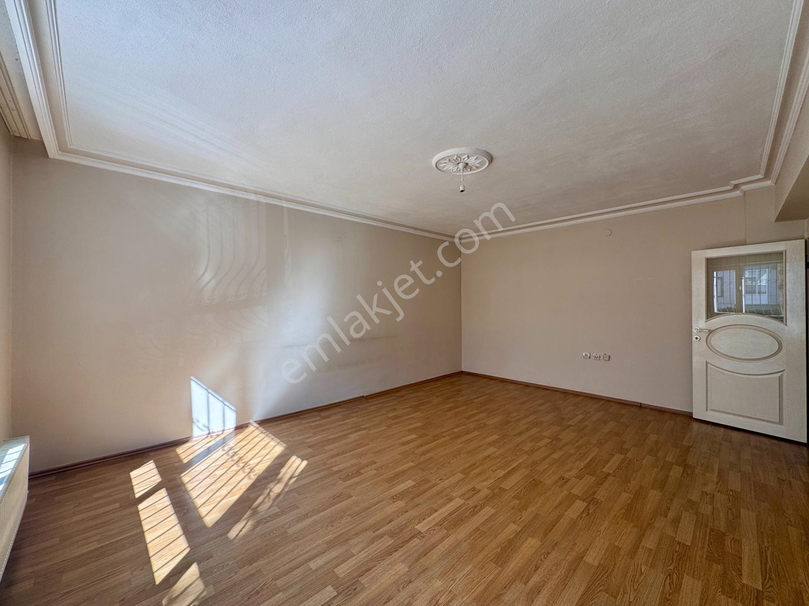 Göktaş'tan█ Okullar Bölgesinde Y.giriş 3+1 Masrafsız Daire — fotoğraf 14