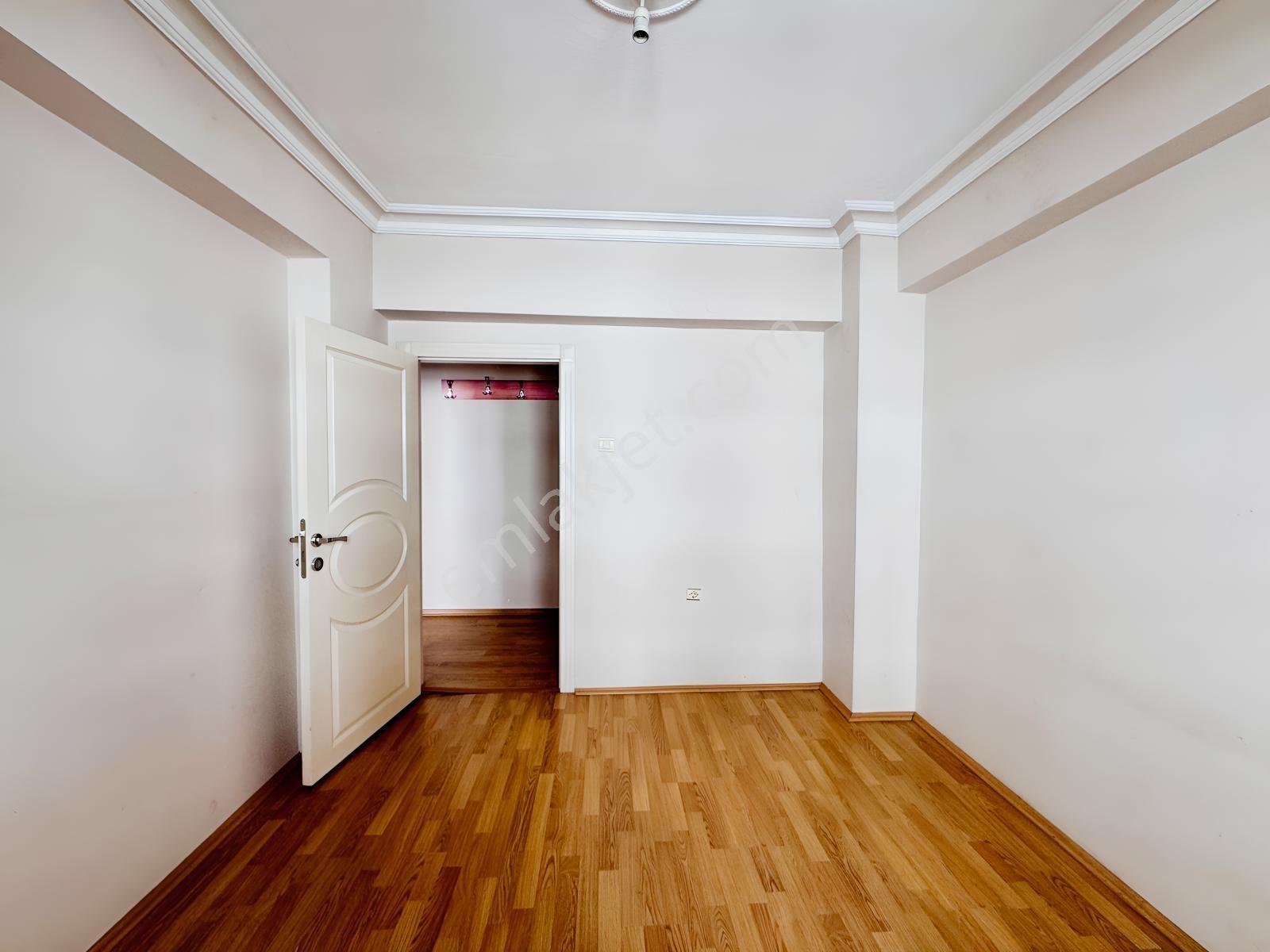 Göktaş'tan█ Okullar Bölgesinde Y.giriş 3+1 Masrafsız Daire — fotoğraf 28