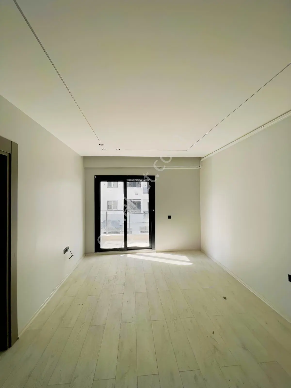 Erguvan Bulvarında Yenı Bına Yatay Mımarı Yerden Isıtmalı Lux1+1 — fotoğraf 6