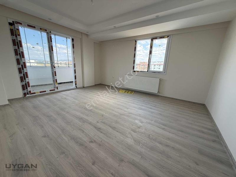 Uygan'Dan Muratbey Mah. 2+1 110M² Sıfır Geniş Daire