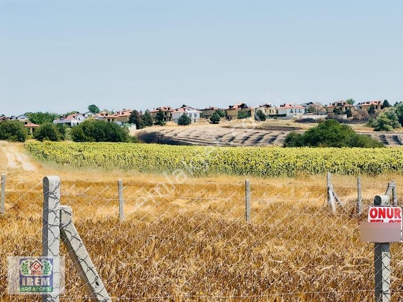 Silivri Balabanda Etrafı Çevrili Arsa — fotoğraf 2