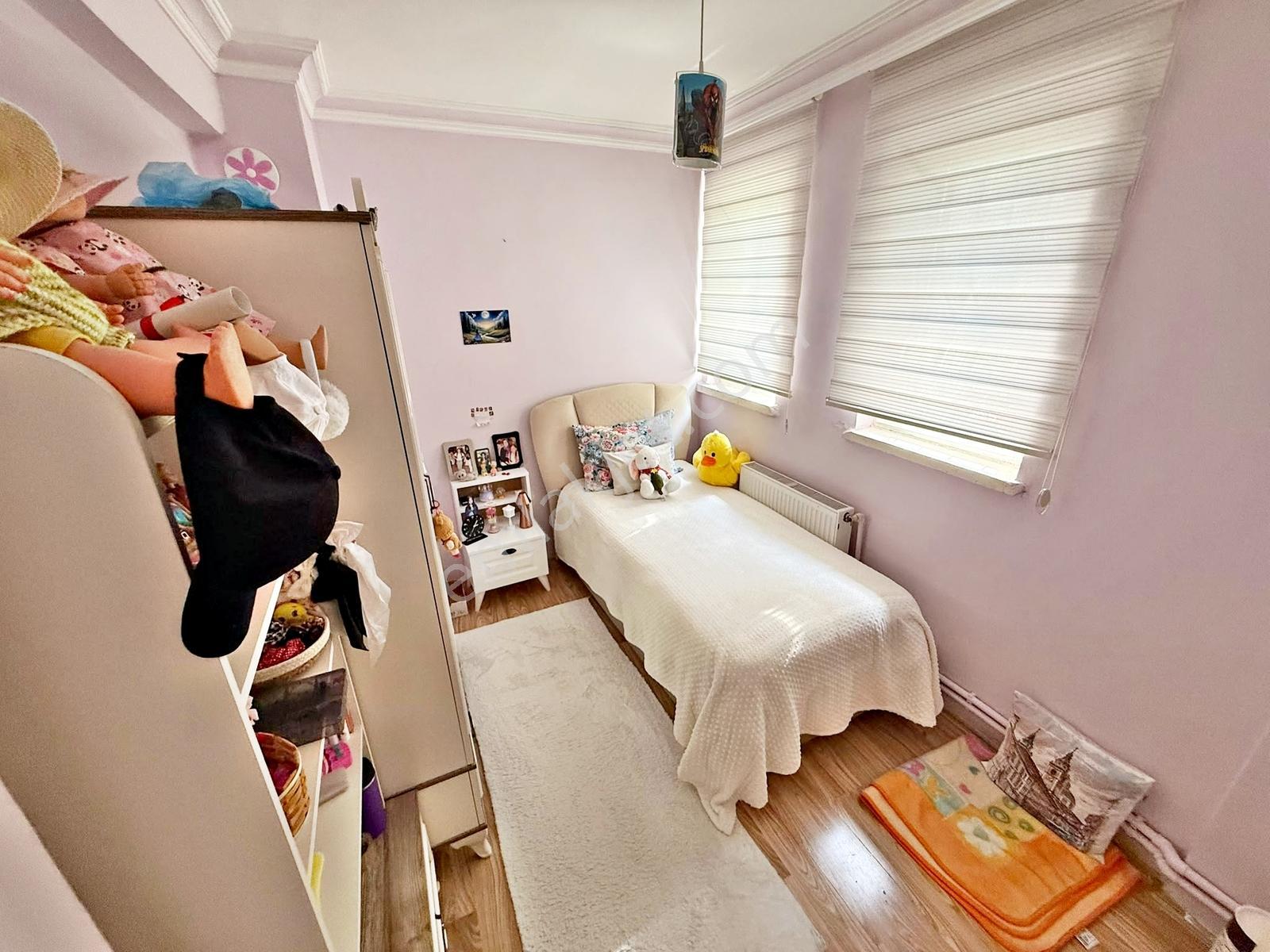 Batıkent Uğur Sitesi Müstakil Bahçeli "triplex" Acil Satılık 5+1 — fotoğraf 13