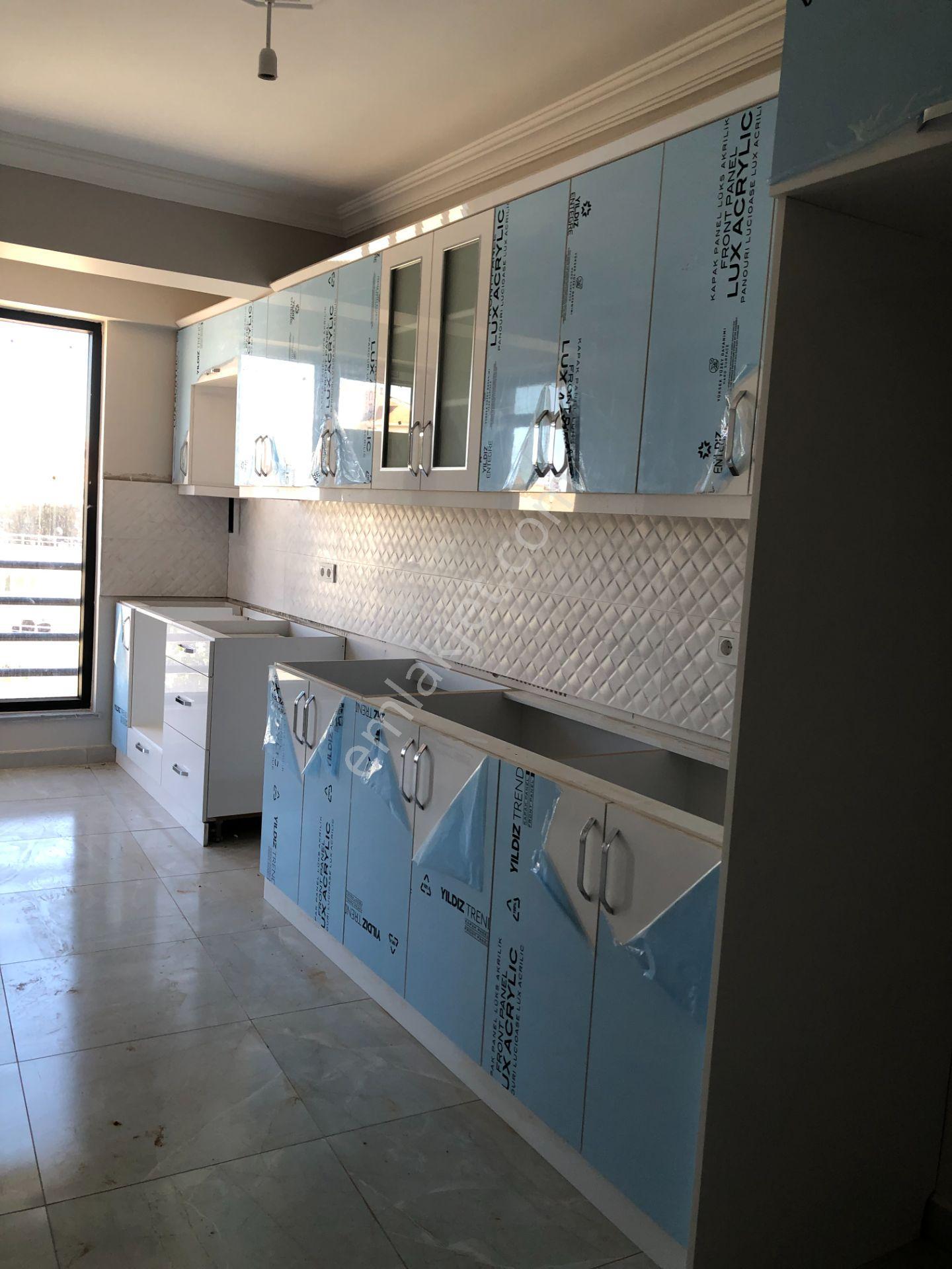 Şarköy De Işık Emlaktan Camikebir Mah De 2+1 105 M2 Daire — fotoğraf 6
