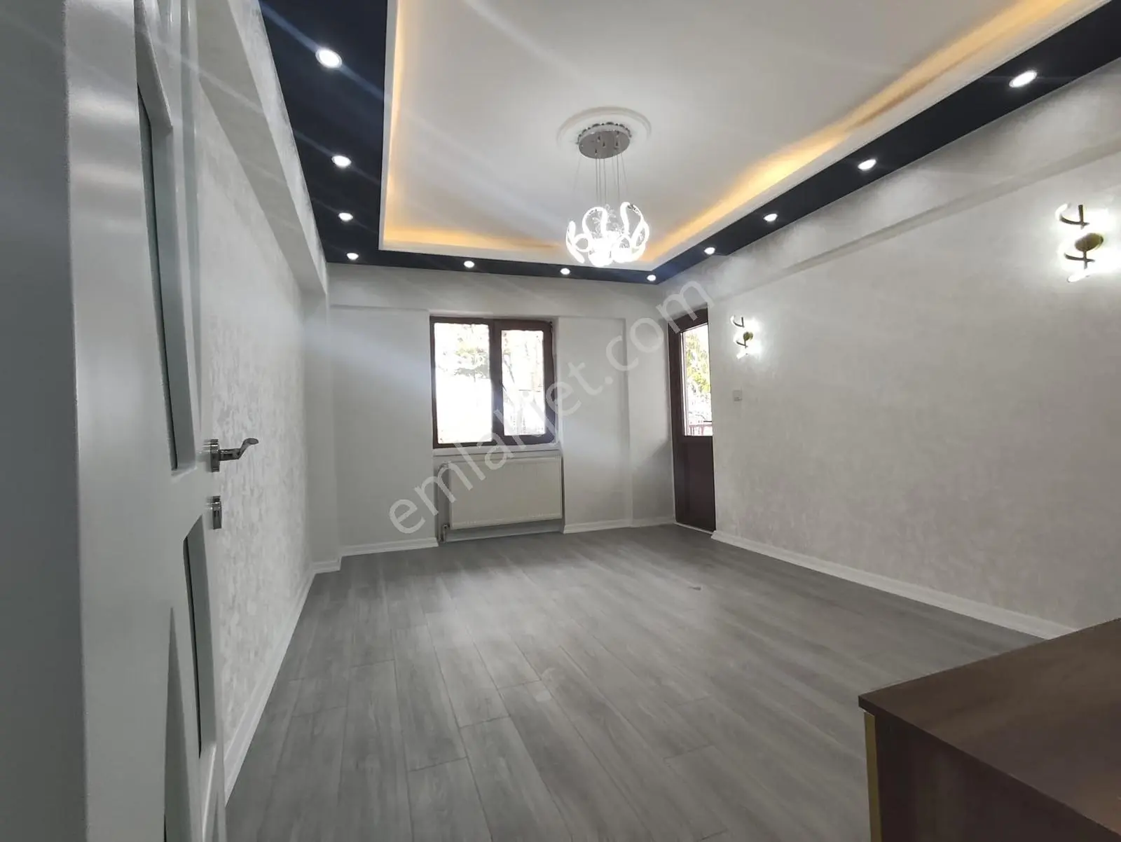 Yılmaz Gayrimenkul Fiyat Düştü 3+1 Geniş Lüx Yapılı Merkezi Konm Pazarlık Yoktur — fotoğraf 2