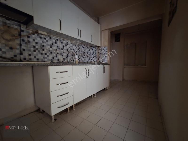 Rw Lıfe // Yunusemre Caddesi Arakat Asansörlü 3+1 Satılık Daire — fotoğraf 8