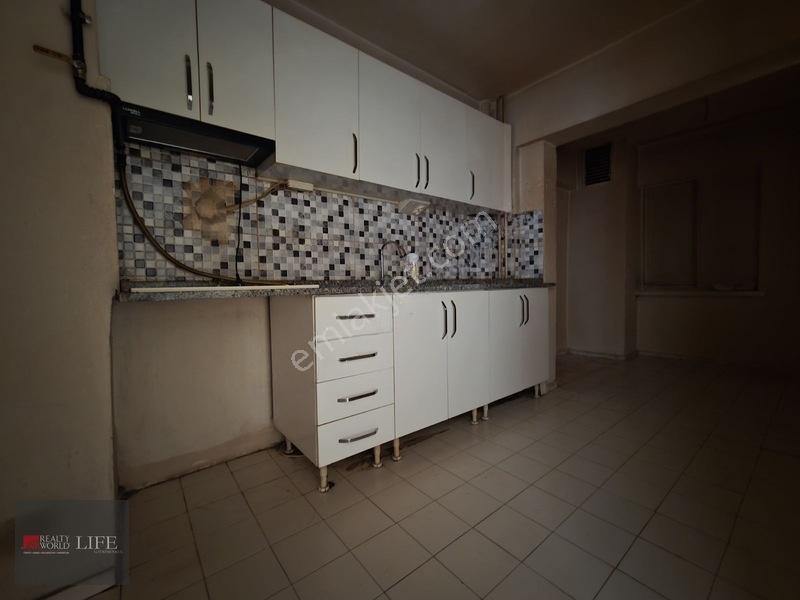 Rw Lıfe // Yunusemre Caddesi Arakat Asansörlü 3+1 Satılık Daire — fotoğraf 9
